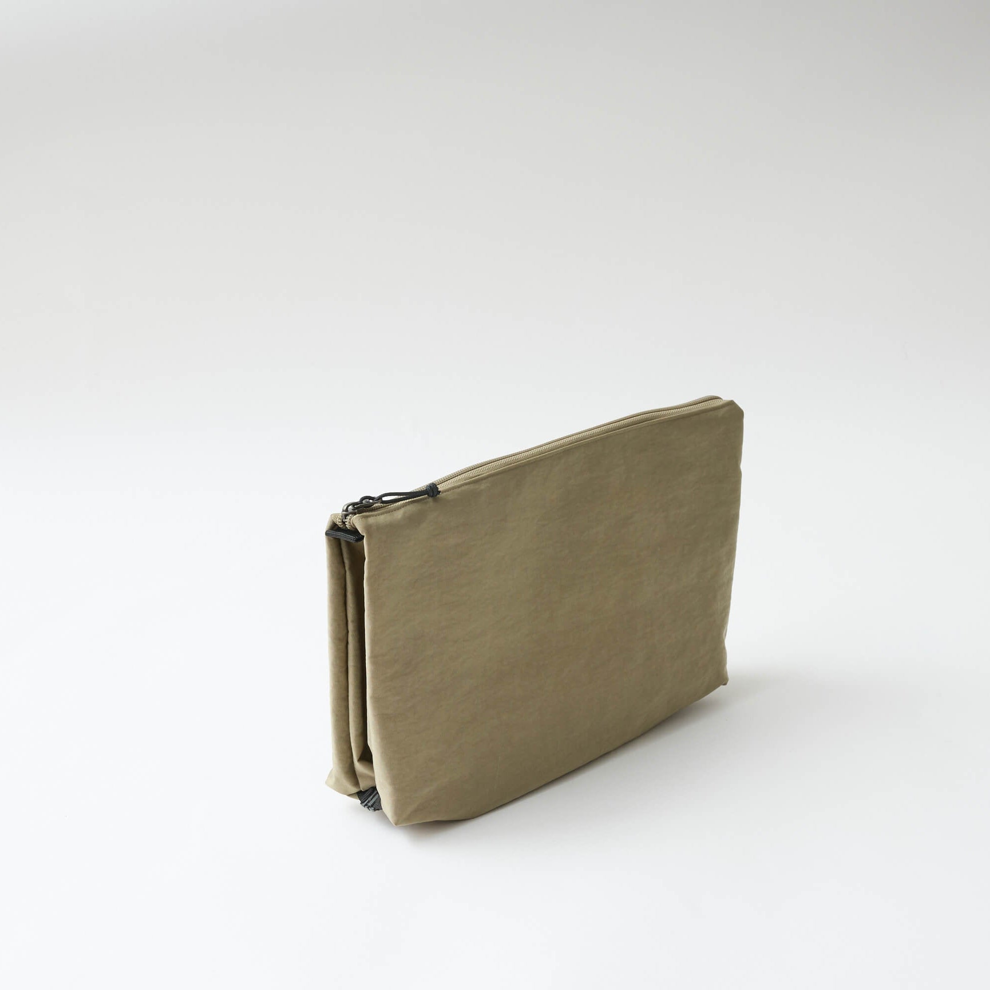 FD Pouch / Begie
