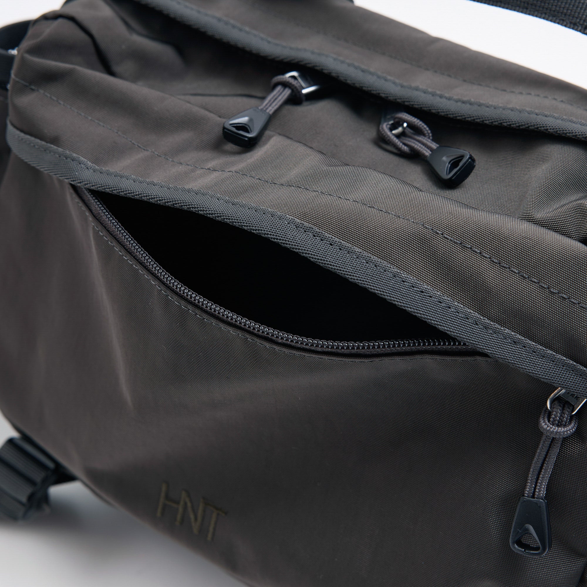 Hip Bag  / Beige / 500g