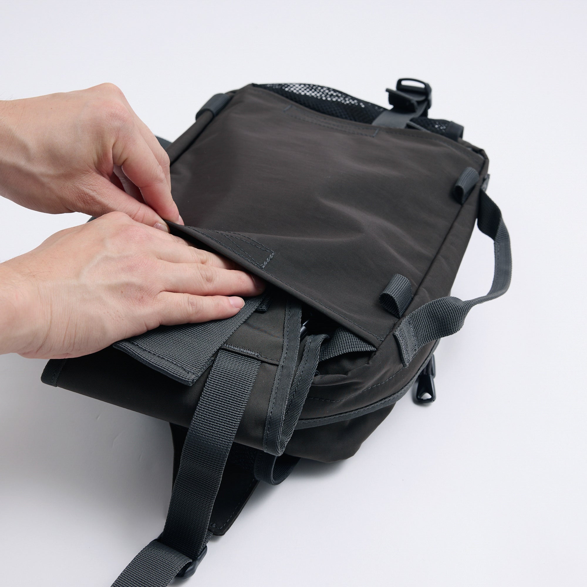 Hip Bag  / Beige / 500g