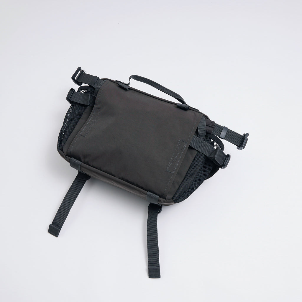 Hip Bag  / Beige / 500g