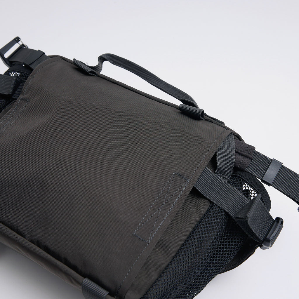 Hip Bag  / Beige / 500g
